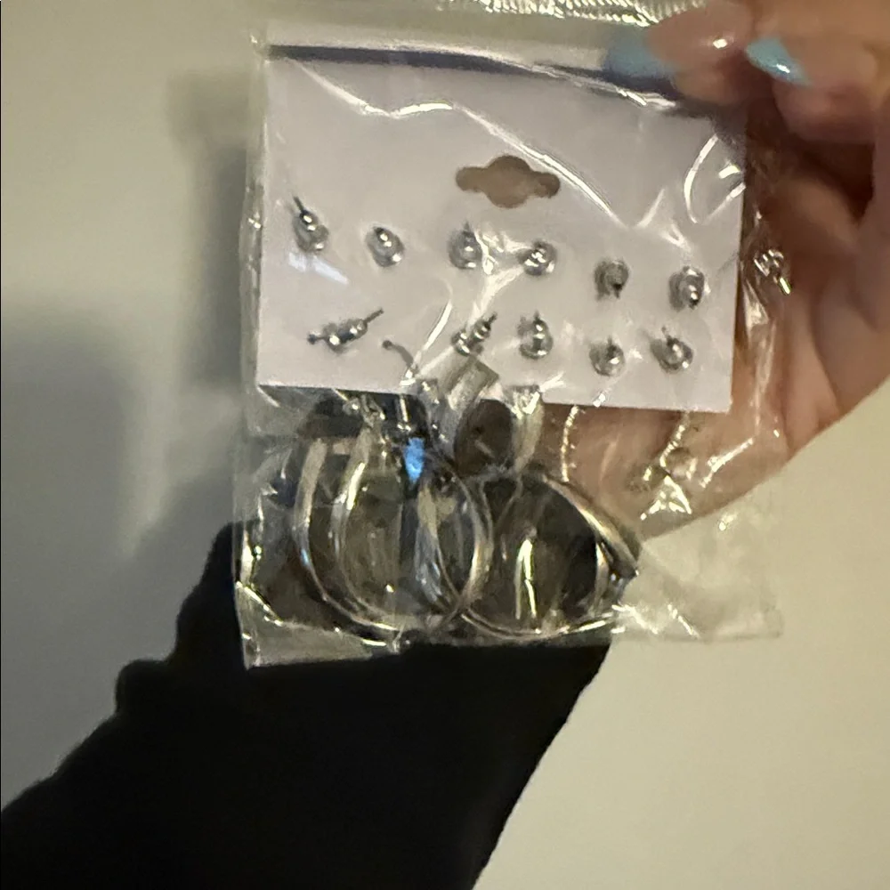 Elegant Silver Earring Set 6 pairs - Picture 2 of 4